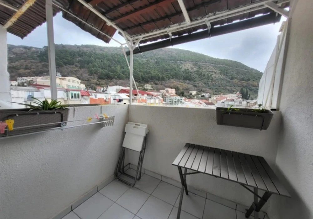 Apartments for sale 2 rooms, 60 m². Budva. 