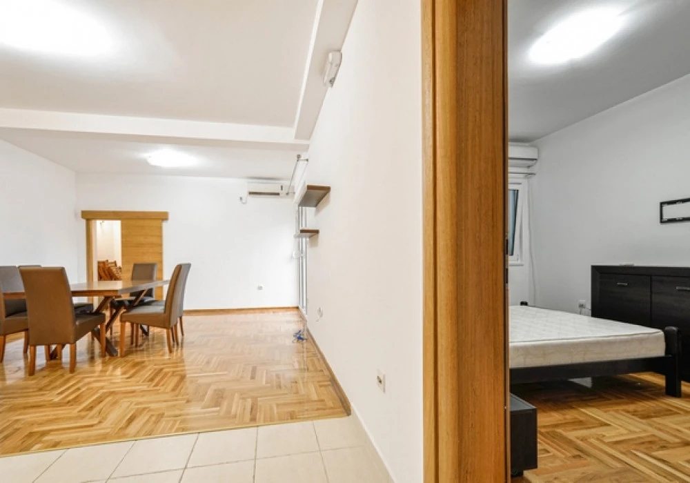 Stan na prodaju 2 собе, 131 m². Tivat. 