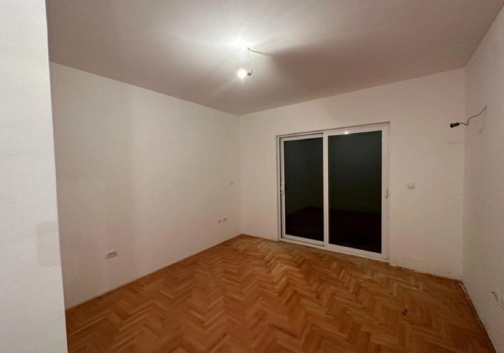 Kuća na prodaju 2 собе, 190 m². Tivat. 