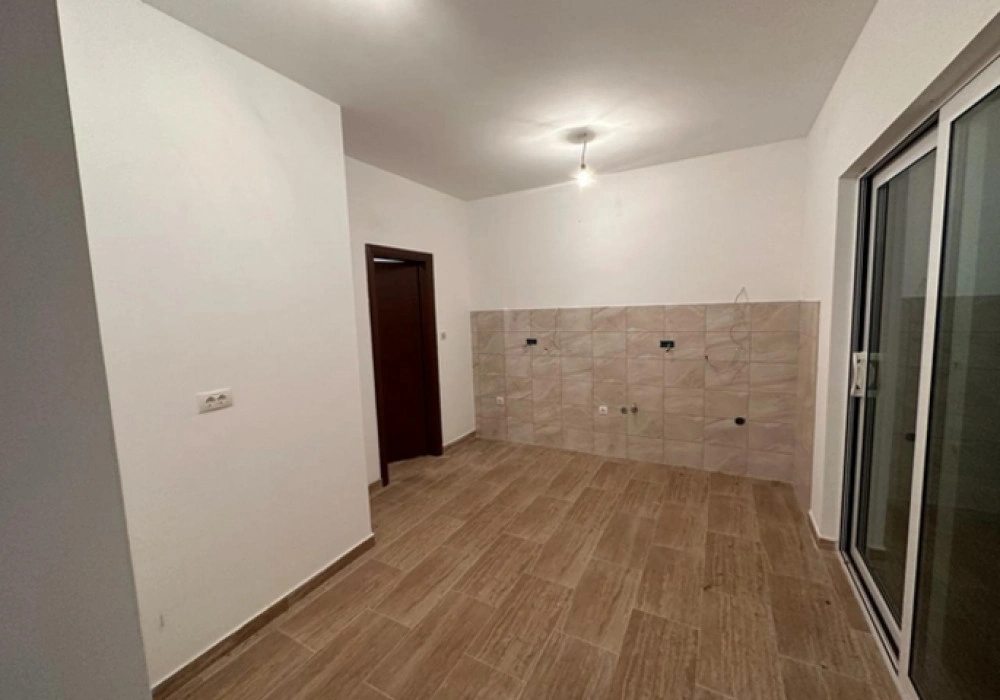 Kuća na prodaju 2 собе, 190 m². Tivat. 