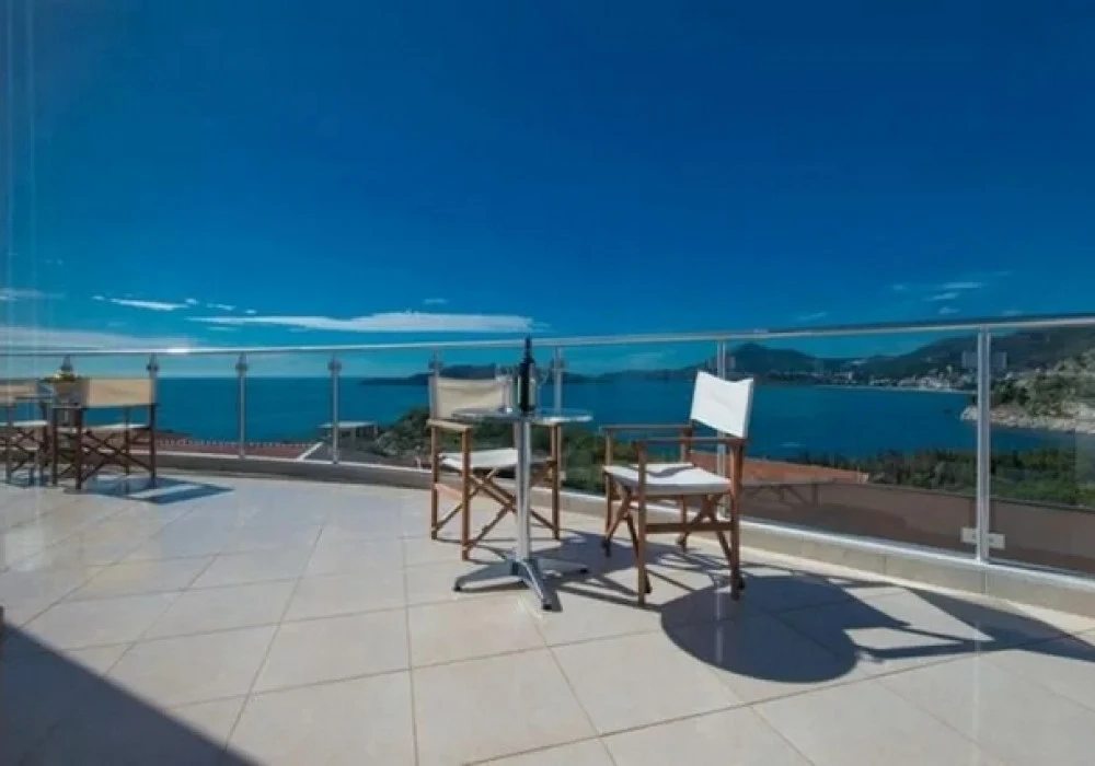 Apartments for sale 2 rooms, 69 m². Budva. 