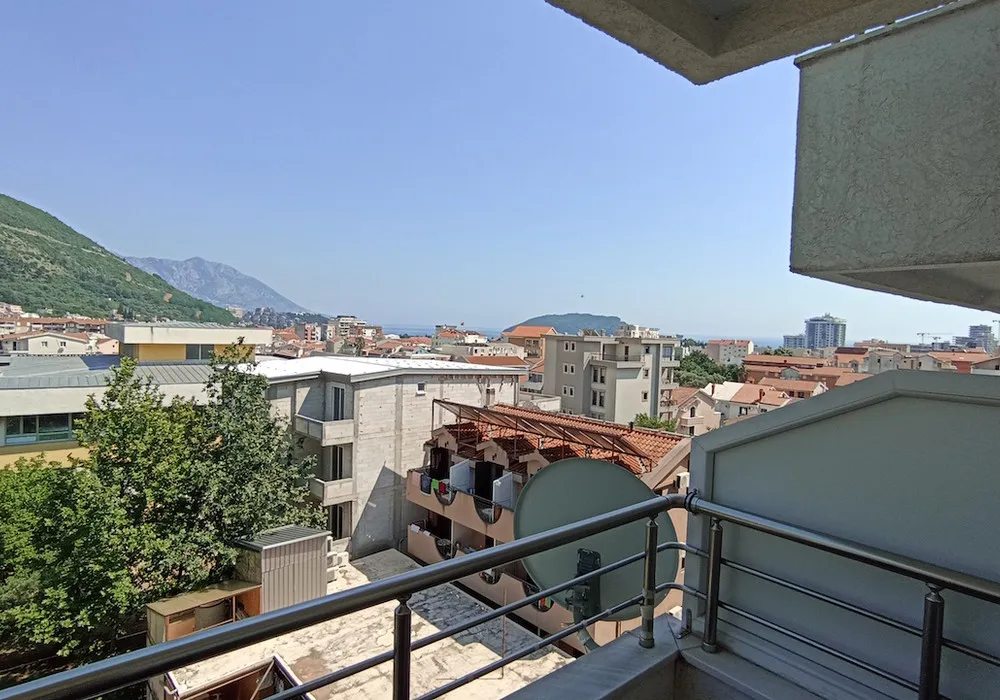 Apartments for sale 35 m². Budva. 