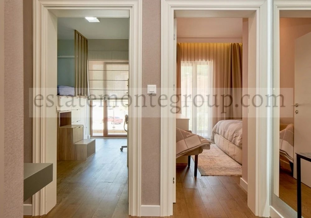 Apartments for sale 2 rooms, 96 m². Becici. 