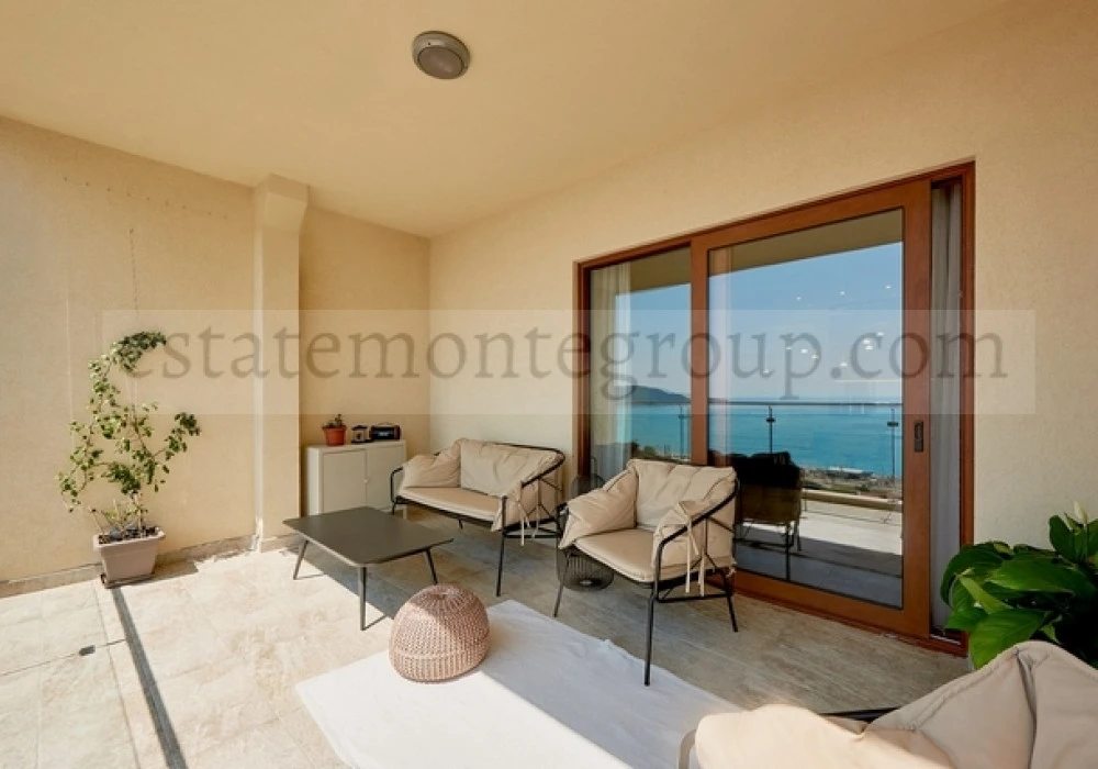 Apartments for sale 2 rooms, 96 m². Becici. 