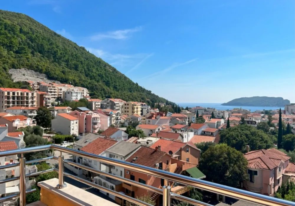 Apartments for sale 47 m². Budva. 