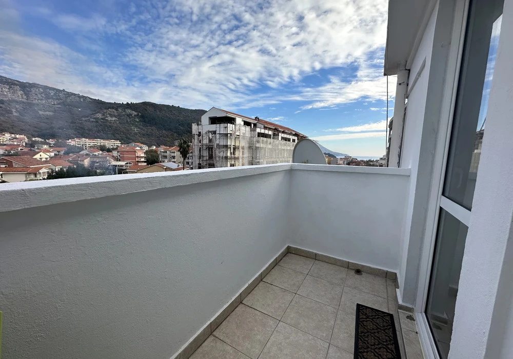 Apartments for sale 33 m². Budva. 