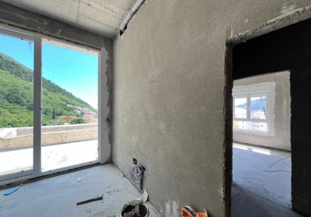 Stan na prodaju 2 собе, 147 m². Budva. 