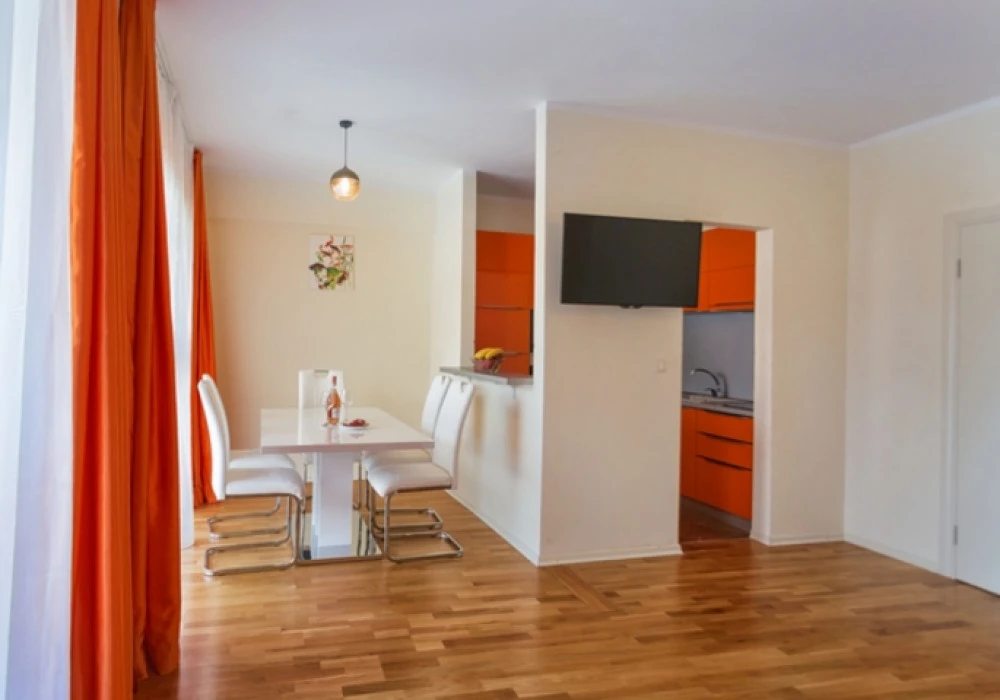 Apartments for sale 2 rooms, 71 m². Budva. 