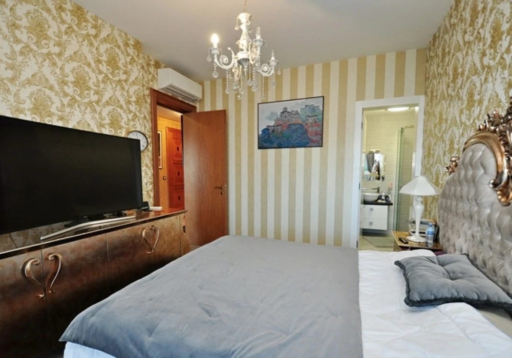 Apartments for sale 2 rooms, 90 m². Budva. 