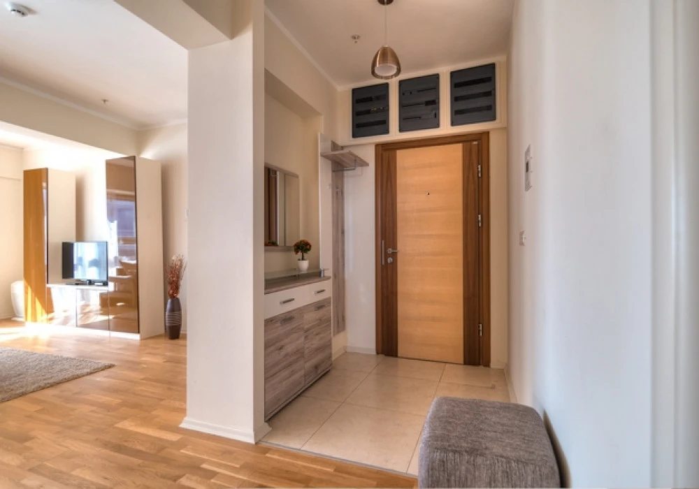 Stan na prodaju 3 собе, 125 m². Budva. 