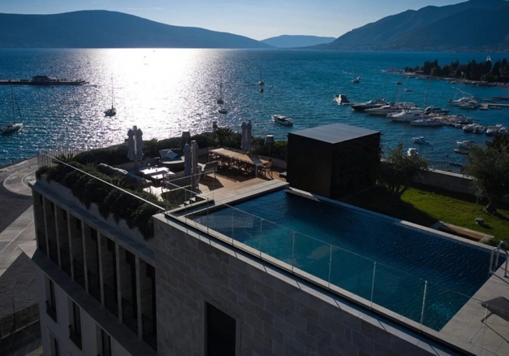 Apartments for sale 65 m². Tivat. 