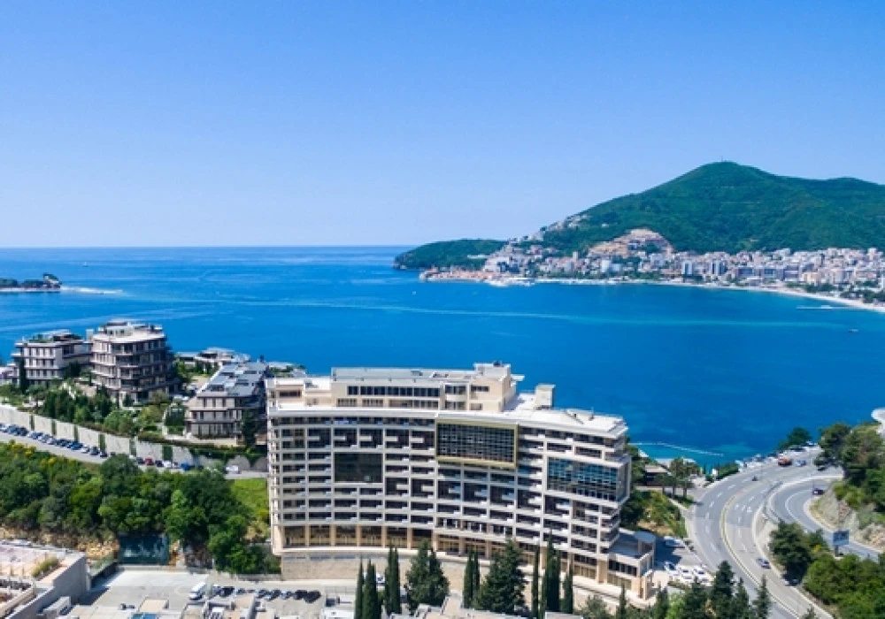 Apartments for sale 2 rooms, 82 m². Budva. 