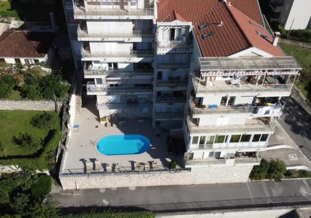 Kuća na prodaju 6 соба, 507 m². Dobrota. 