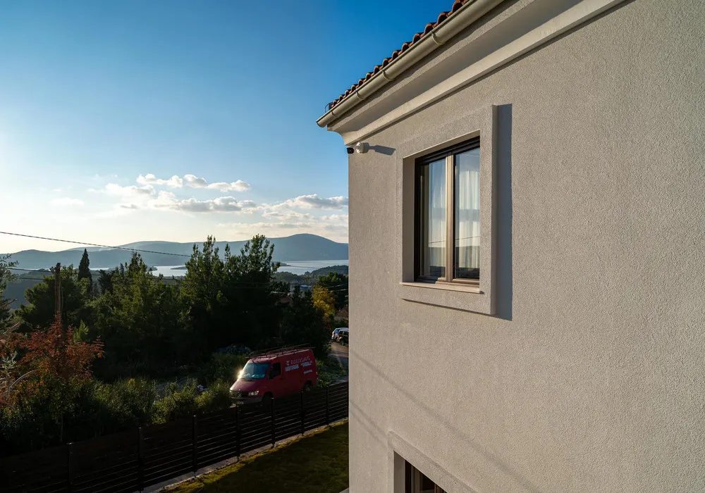 House for sale 2 rooms, 185 m². Tivat. 