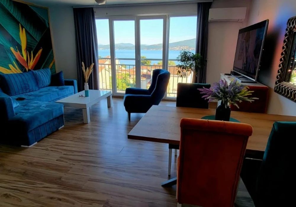 Stan na prodaju 2 собе, 64 m². Herceg Novi. 