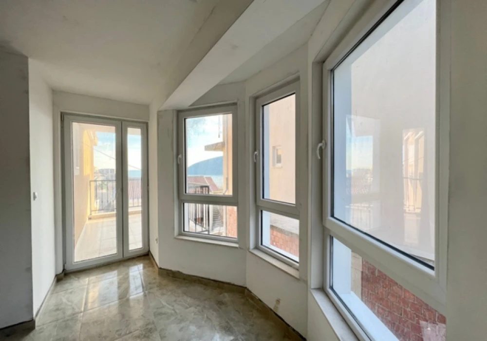 Apartments for sale 2 rooms, 80 m². Herceg Novi. 