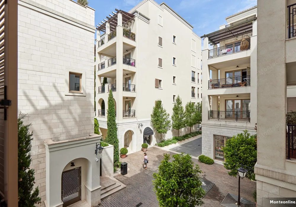 Stan na prodaju 2 собе, 109 m². Tivat. 