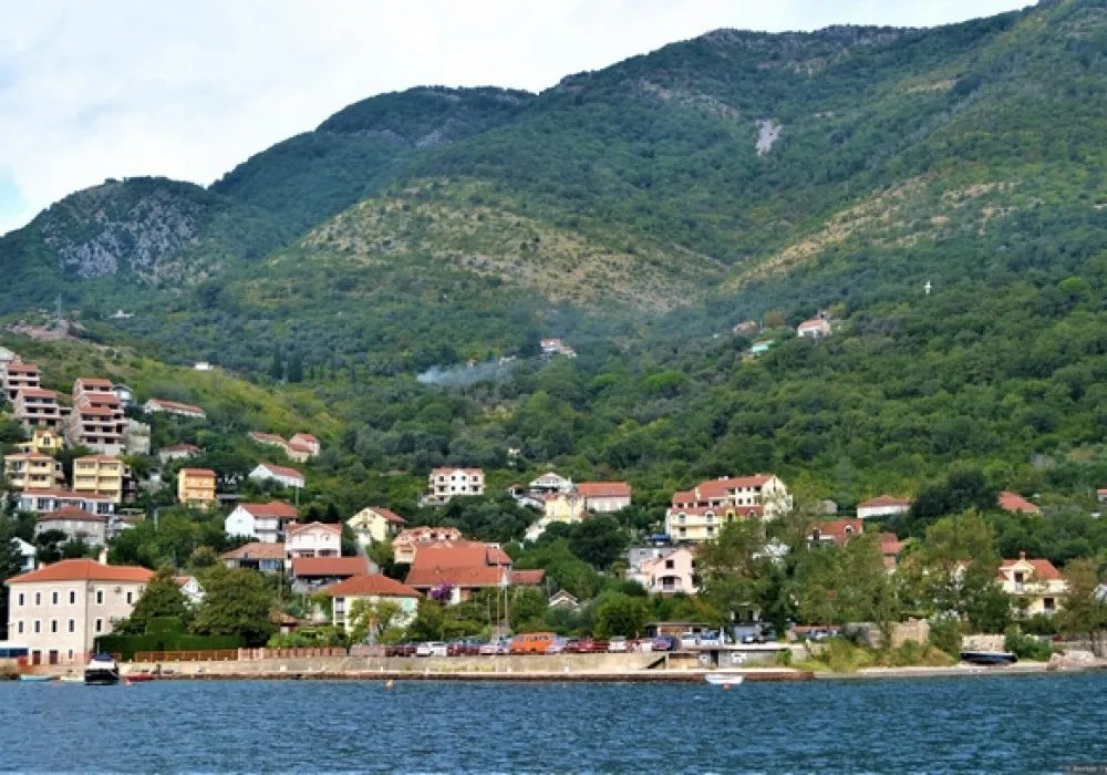 Kuća na prodaju 4 собе, 223 m². Herceg Novi. 