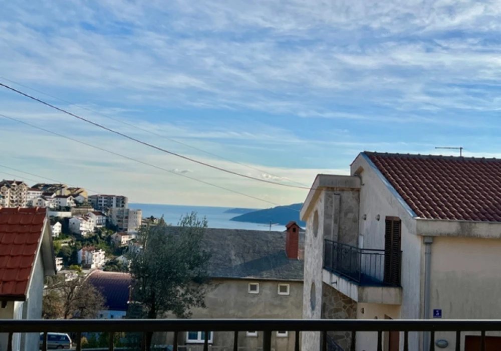 Stan na prodaju 2 собе, 78 m². Herceg Novi. 