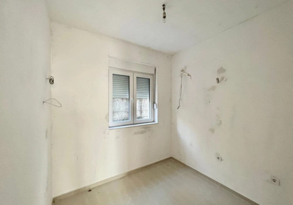 Apartments for sale 2 rooms, 78 m². Herceg Novi. 