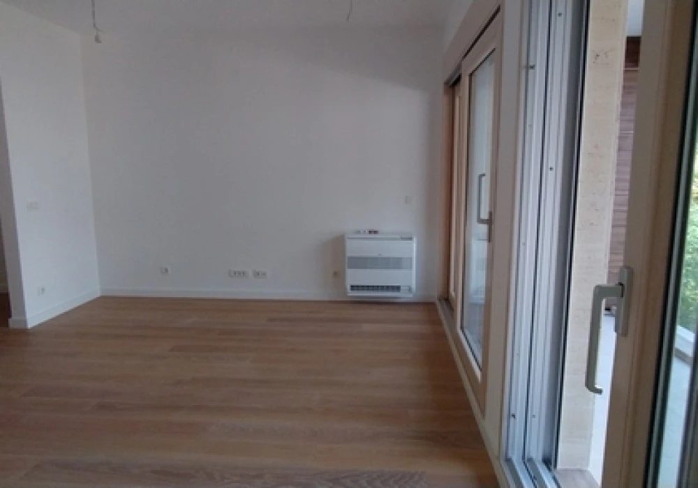 Apartments for sale 2 rooms, 144 m². Kotor. 