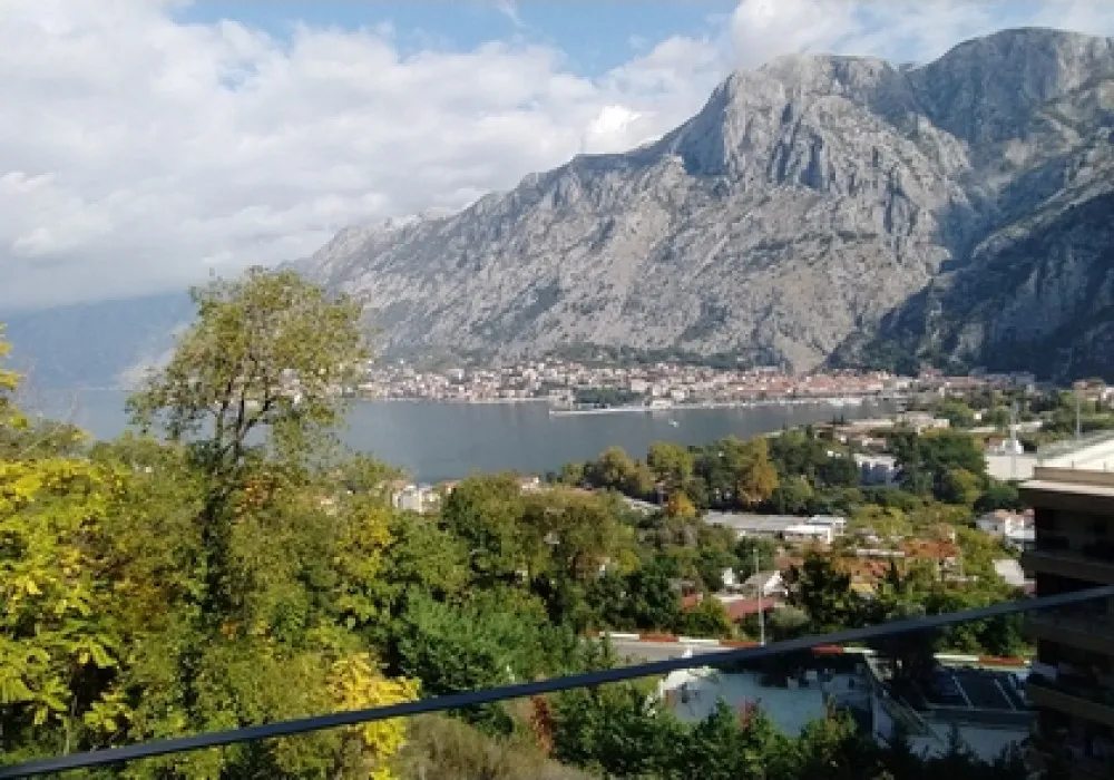 Stan na prodaju 2 собе, 144 m². Kotor. 