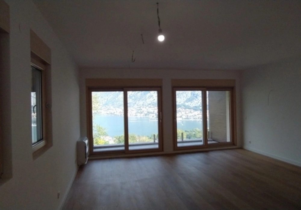 Stan na prodaju 2 собе, 144 m². Kotor. 