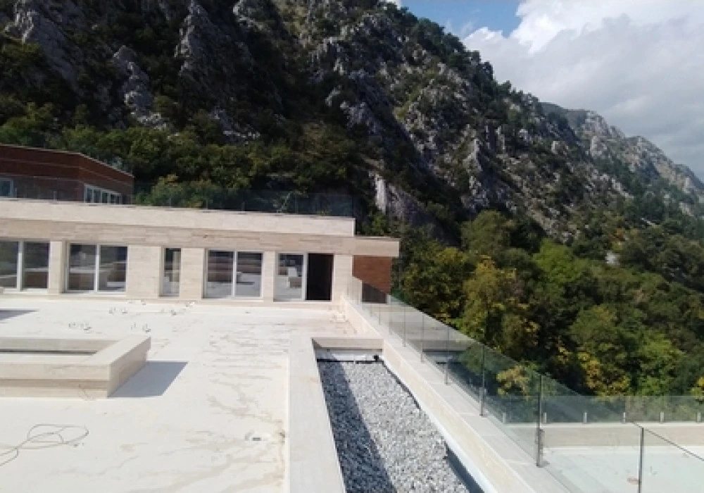 Apartments for sale 2 rooms, 431 m². Kotor. 