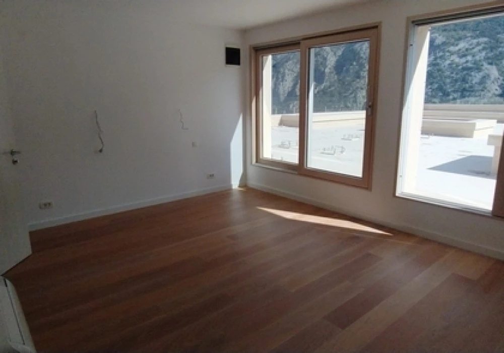 Apartments for sale 2 rooms, 431 m². Kotor. 