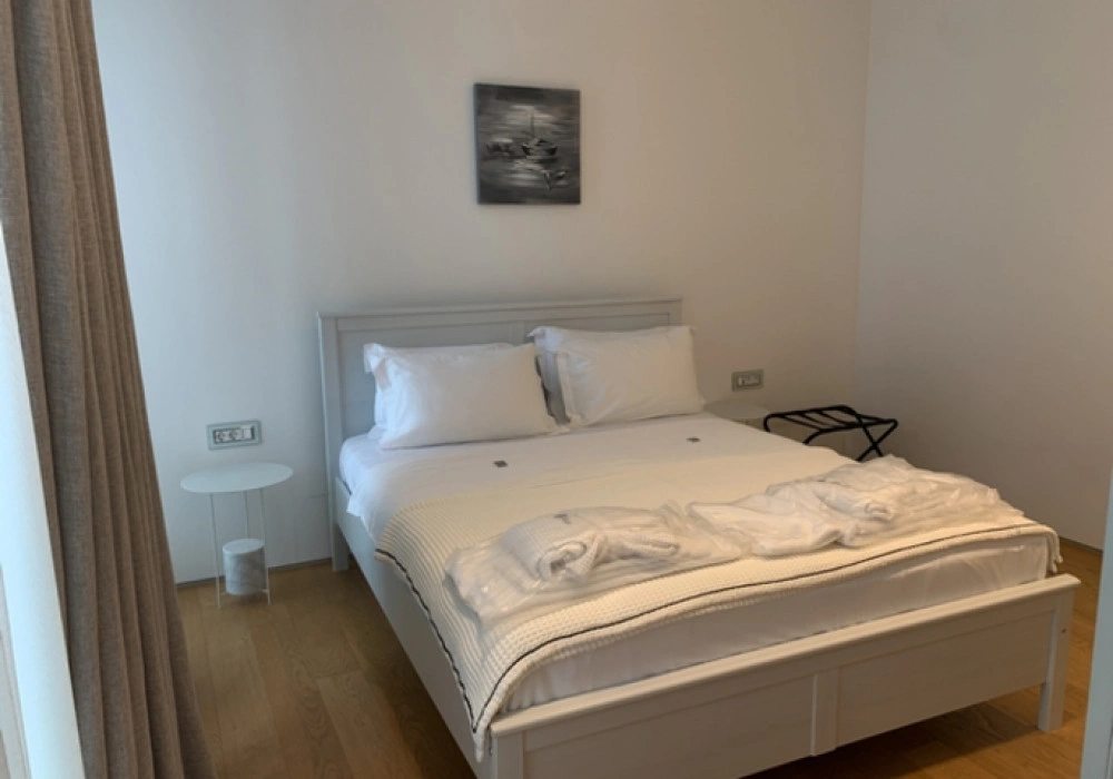 Apartments for sale 3 rooms, 505 m². Budva. 