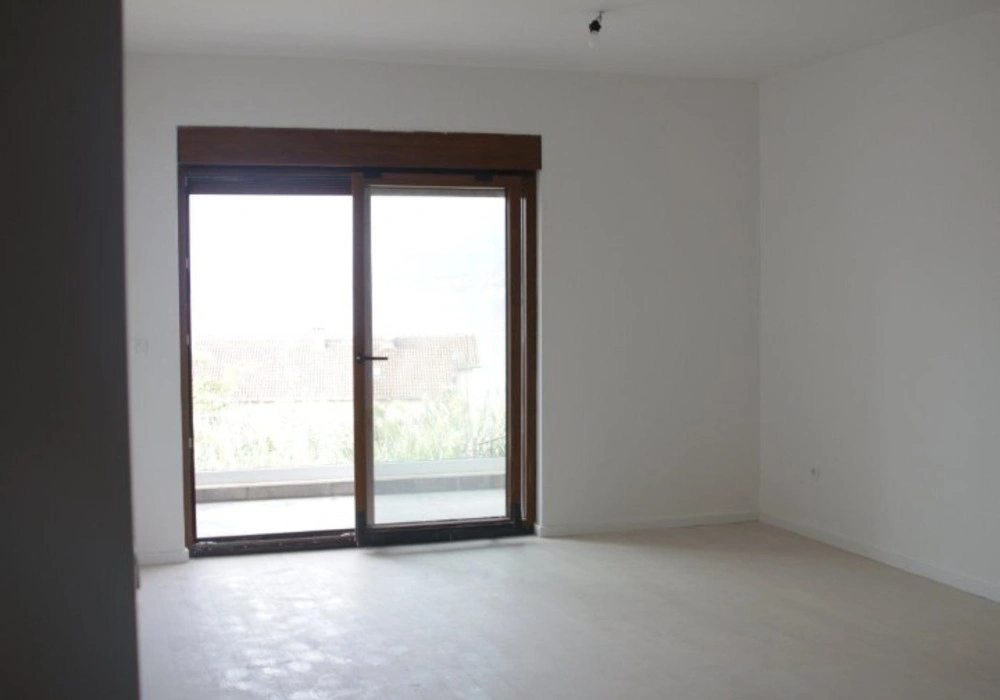 Apartments for sale 2 rooms, 72 m². Tivat. 