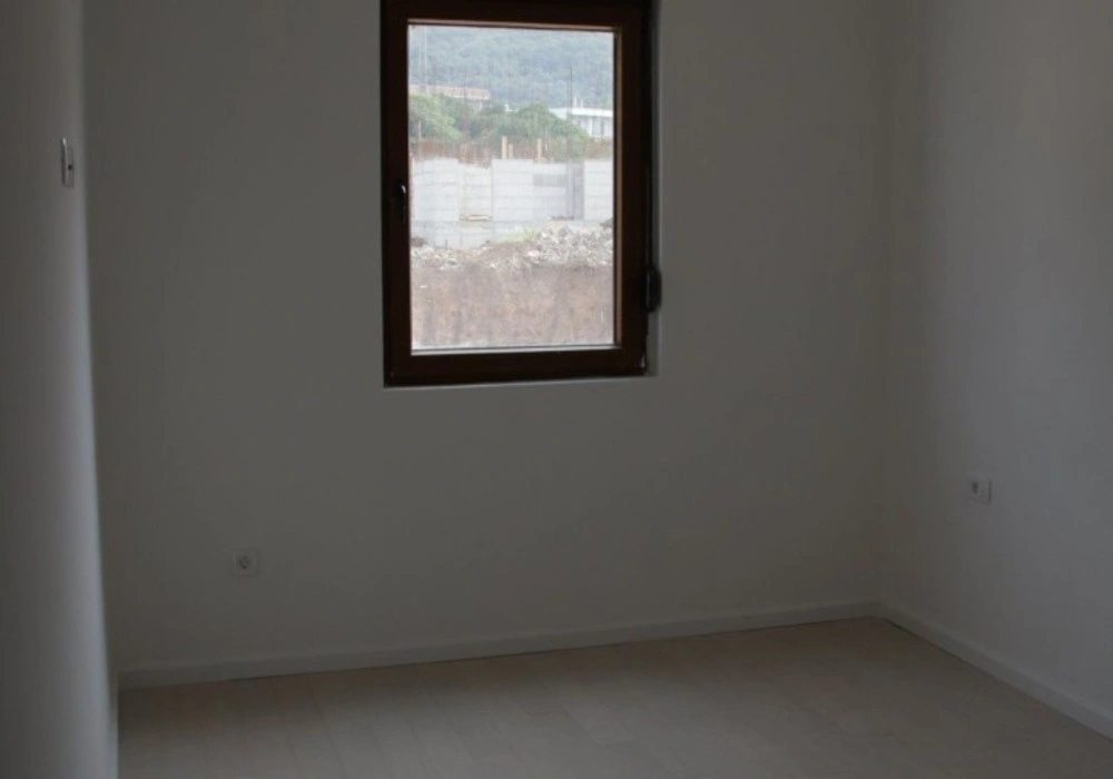 Stan na prodaju 2 собе, 72 m². Tivat. 