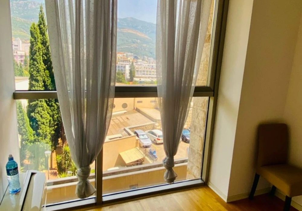 Apartments for sale 2 rooms, 86 m². Budva. 