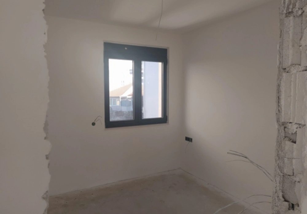 Stan na prodaju 2 собе, 79 m². Dobrota. 