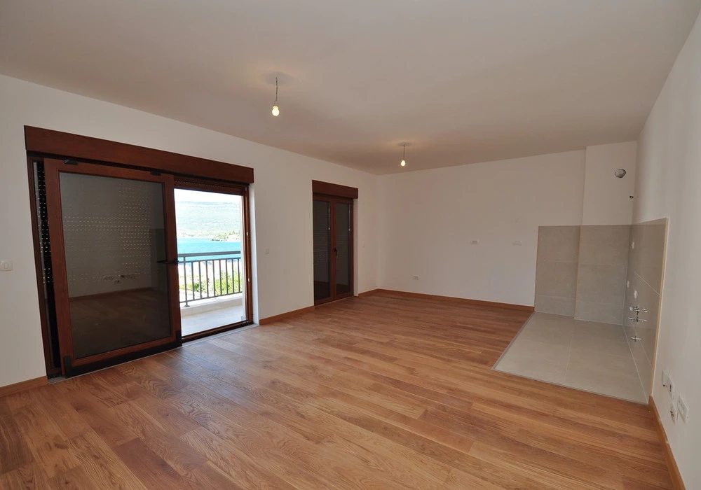 Apartments for sale 2 rooms, 77 m². Tivat. 