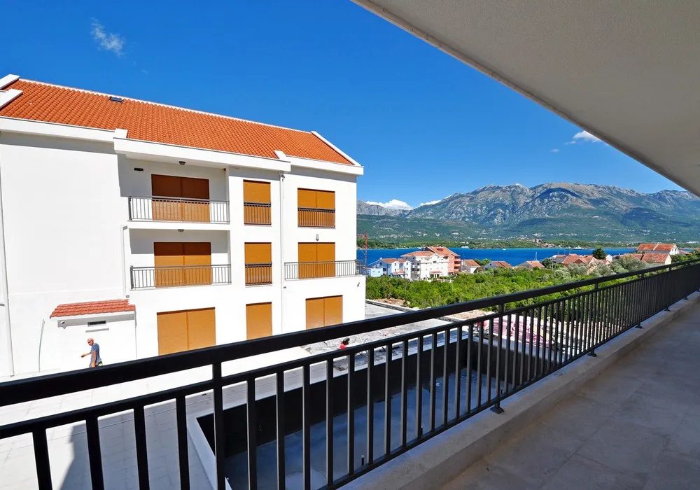 Stan na prodaju 2 собе, 77 m². Tivat. 