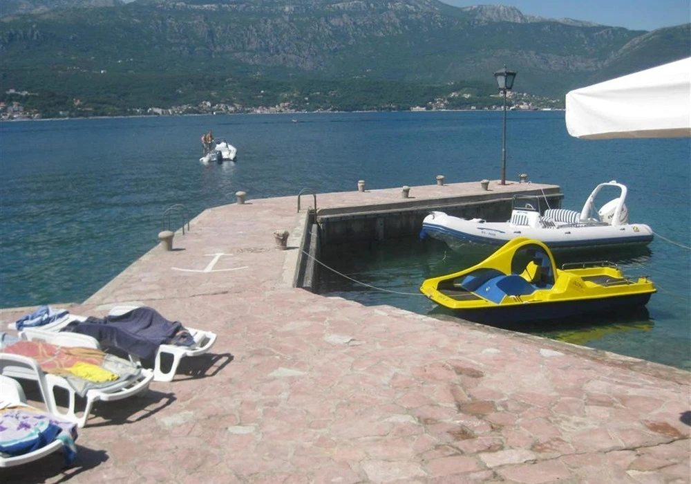 Kuća na prodaju 4 собе, 350 m². Herceg Novi. 