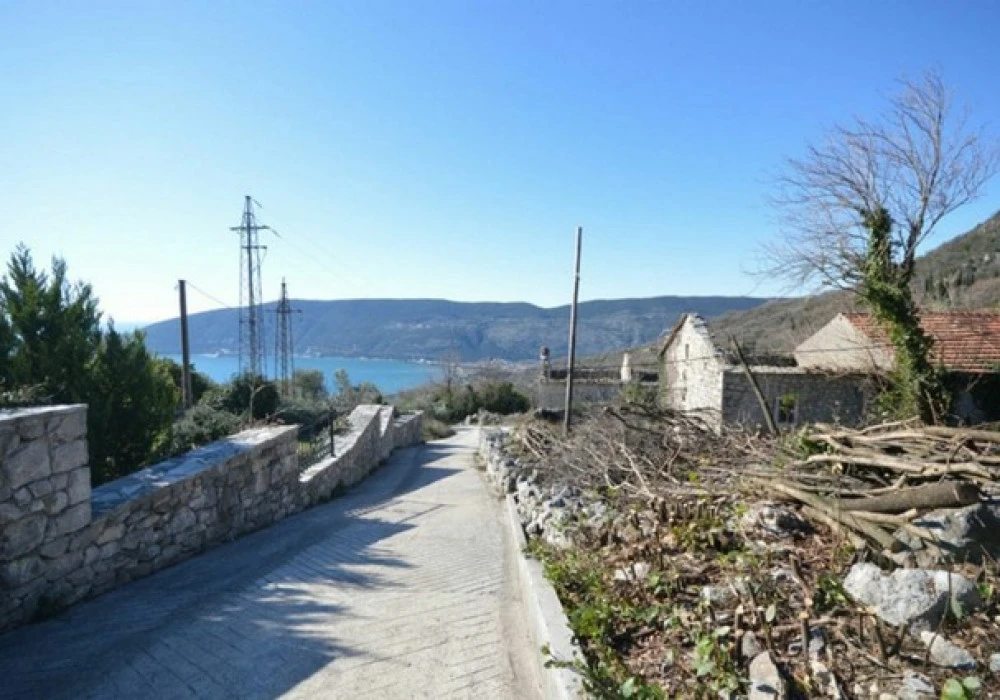 Land for sale for residential construction 60 m². Herceg Novi. 