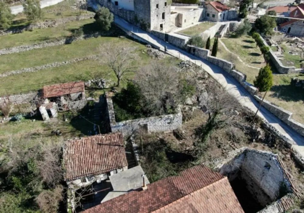 Zemljište na prodaju za stambenu izgradnju 60 m². Herceg Novi. 