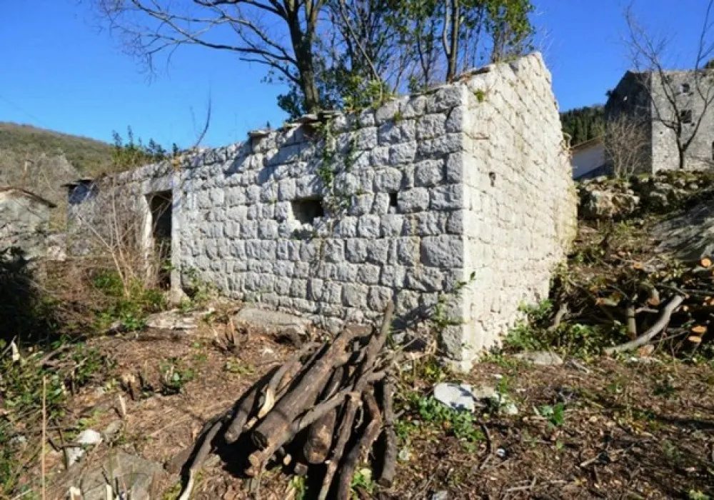 Land for sale for residential construction 60 m². Herceg Novi. 