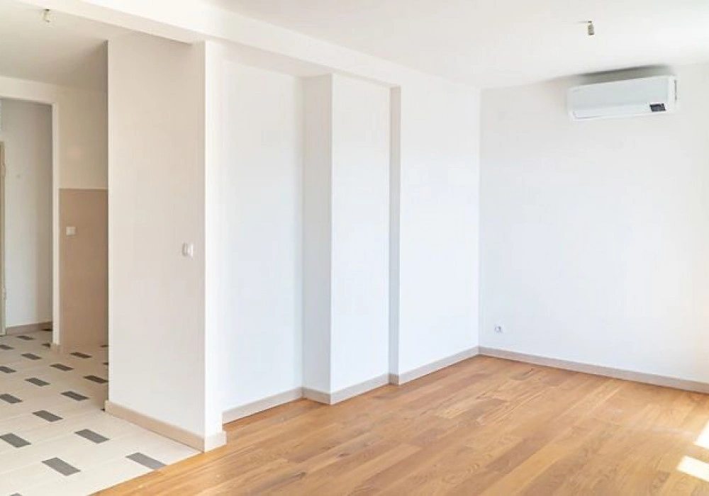 Stan na prodaju 2 собе, 89 m². Tivat. 