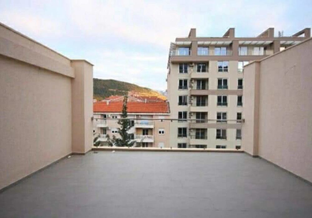 Apartments for sale 2 rooms, 118 m². Budva. 