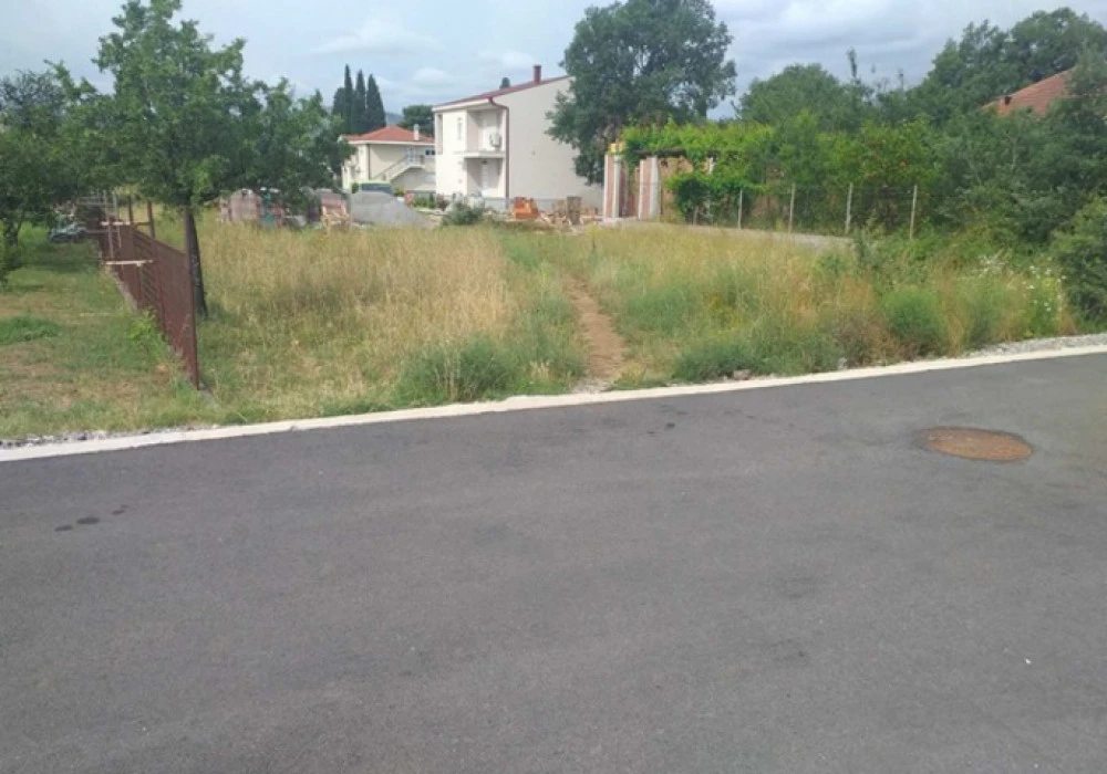 Land for sale for residential construction 932 m². Podgorica. 