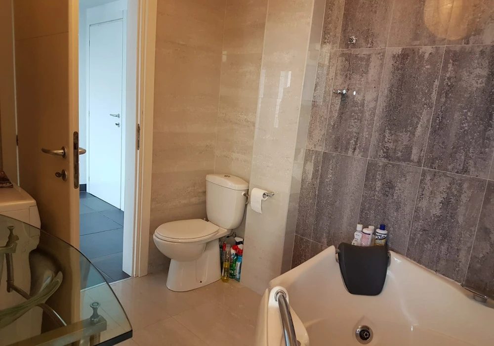 Stan na prodaju 2 собе, 105 m². Herceg Novi. 