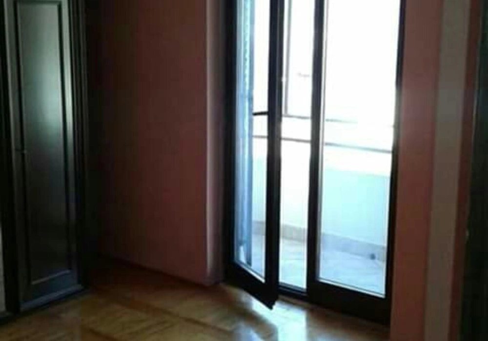 Apartments for sale 2 rooms, 100 m². Dobrota. 