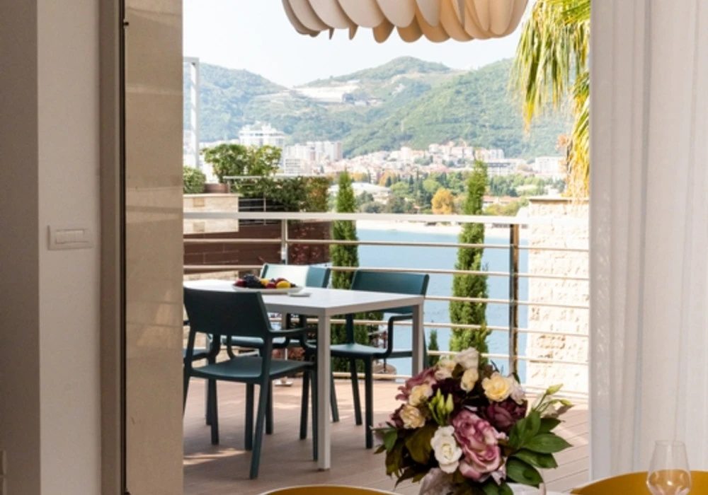 Apartments for sale 2 rooms, 147 m². Budva. 