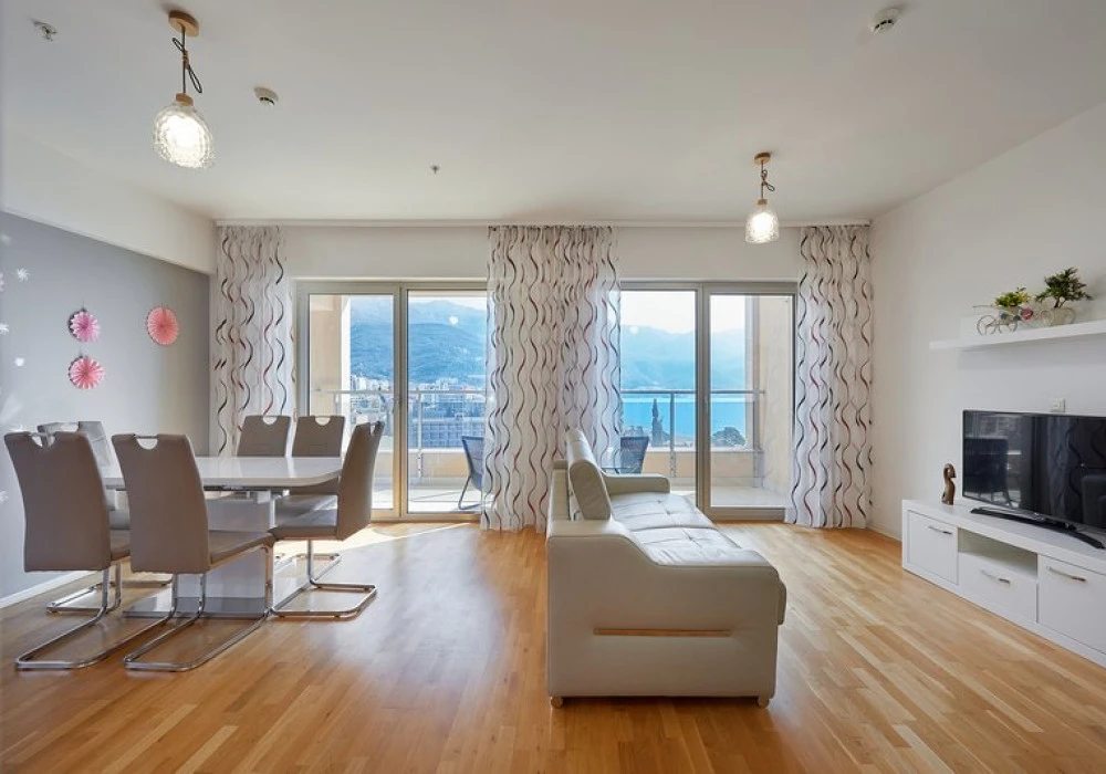 Apartments for sale 2 rooms, 98 m². Budva. 