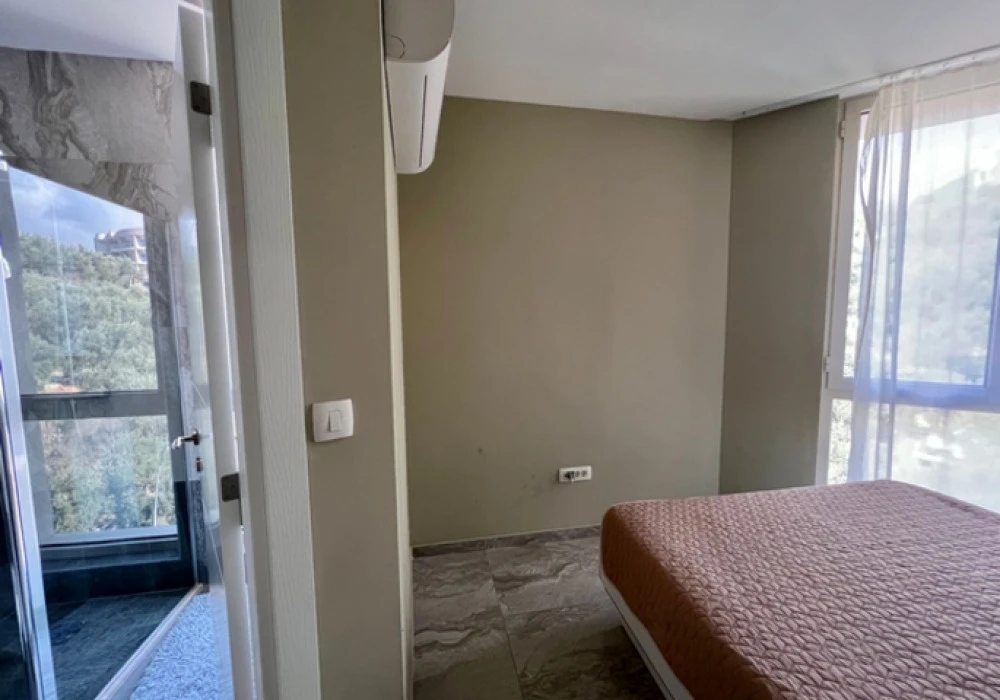 Stan na prodaju 3 собе, 150 m². Rafailovici. 