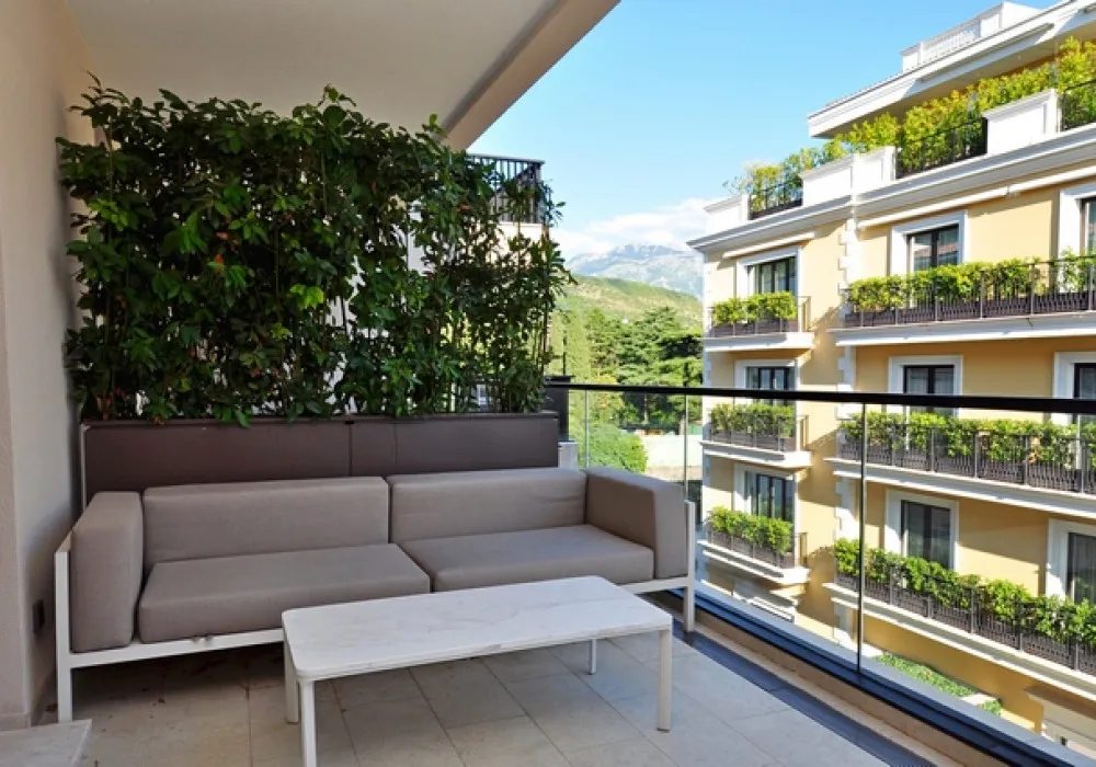 Apartments for sale 80 m². Tivat. 