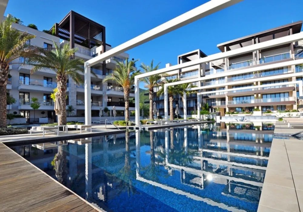 Apartments for sale 80 m². Tivat. 